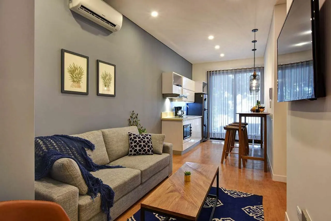 Granada Suites By Lifeafar Cali Appartamento