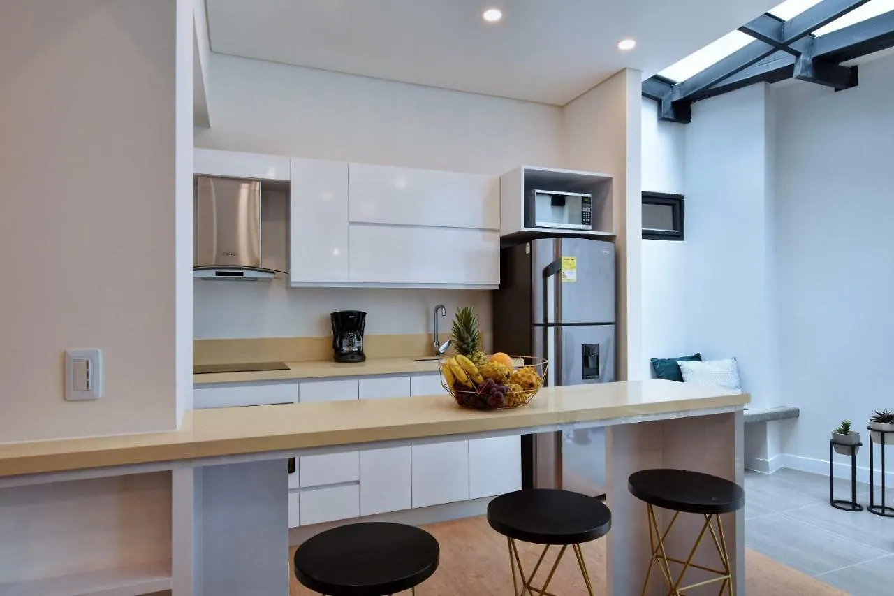 Granada Suites By Lifeafar Cali Colombia